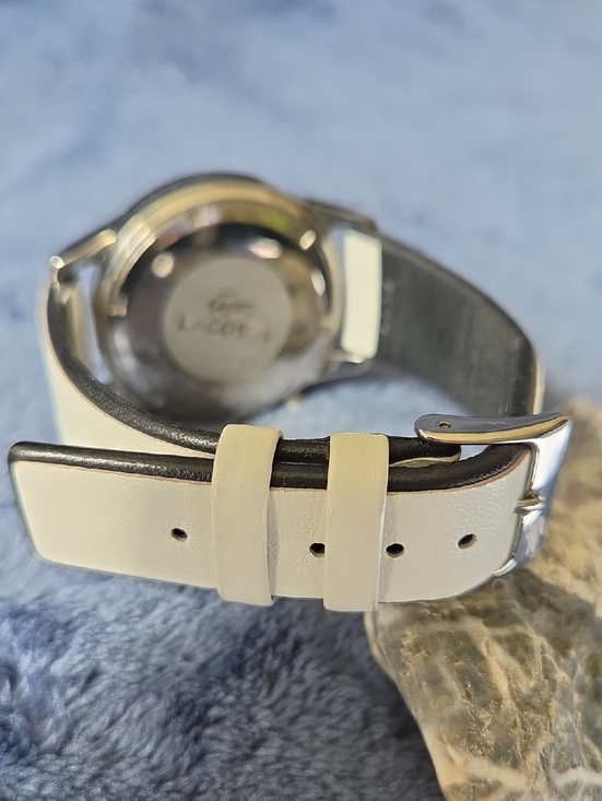 Lacoste Women\'s Chronograph With a Leather Band. main image 7